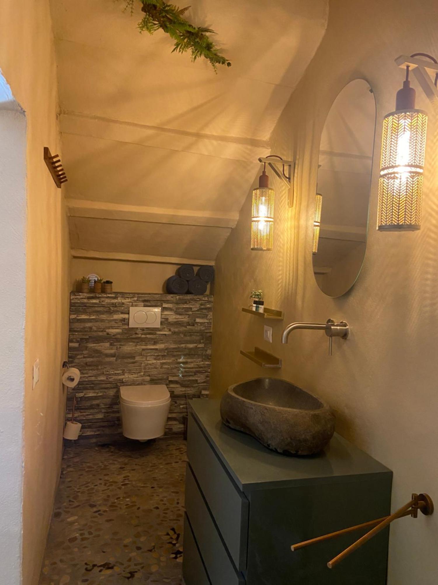 Bed And Adventure Tramontana Resort - Camera Vista Castilenti Bagian luar foto